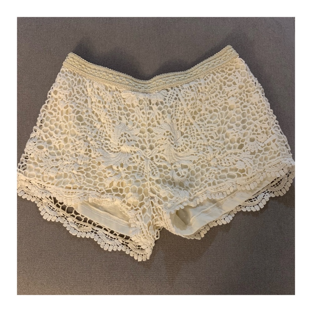 Women’s Lace Shorts